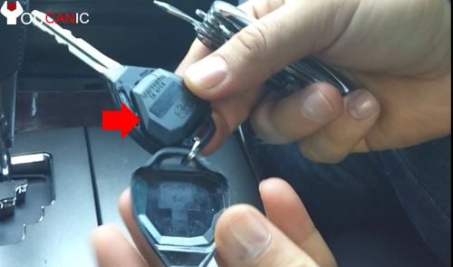 How to Toyota Key Fob Remote Keyless Battery Change