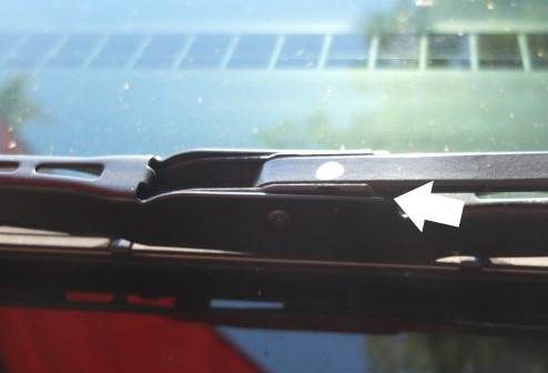 Mazda 5 Wiper Blade Replacement