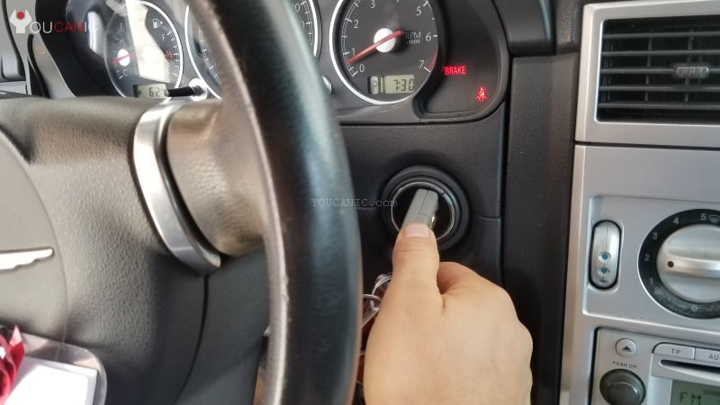how to charge the ac on Chrysler Crossfire