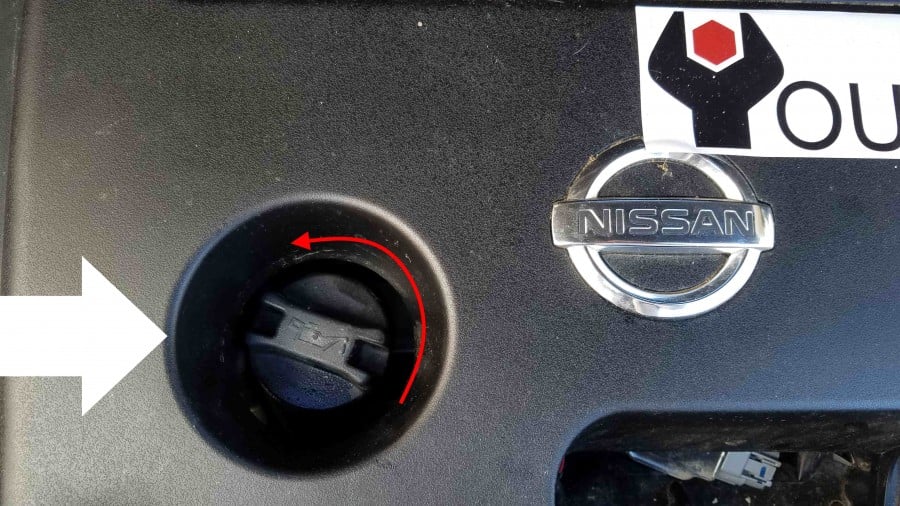 where to add engine oil on a nissan