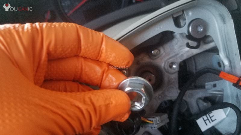 Remove steering wheel and spiral calbe on Nissan Quest Altima Maxima Rouge Murano Titan