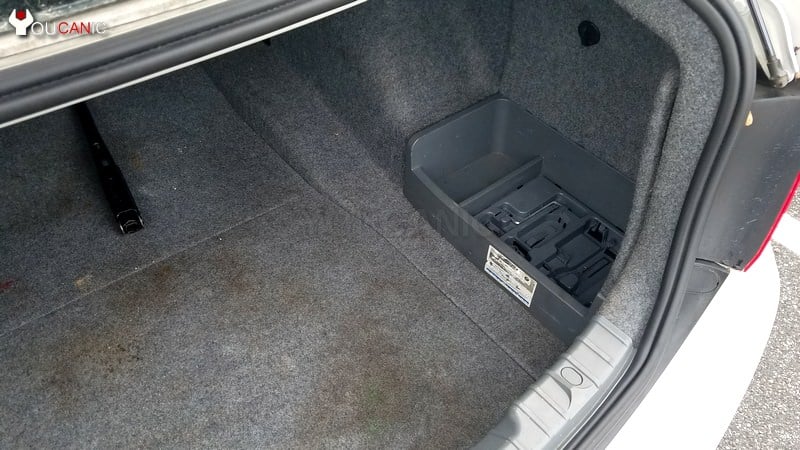 open trunk to access battery