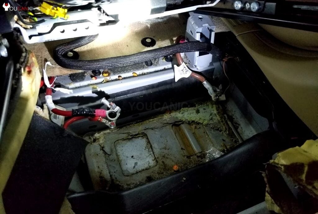 mercedes battery removal