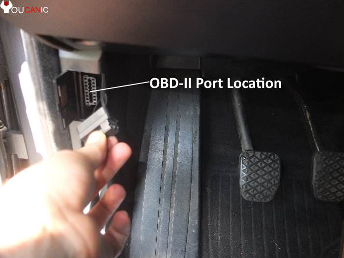 location-of-obd-2-port-bmw
