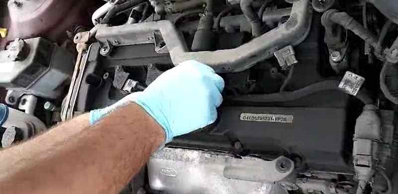 Remove Hyundai Ignition Coil