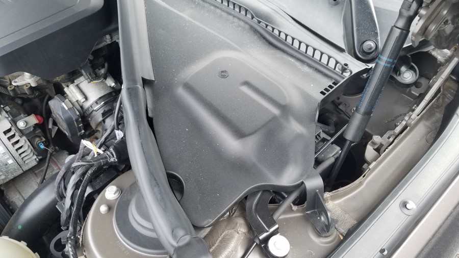 a common problem bmw hood won't stay up