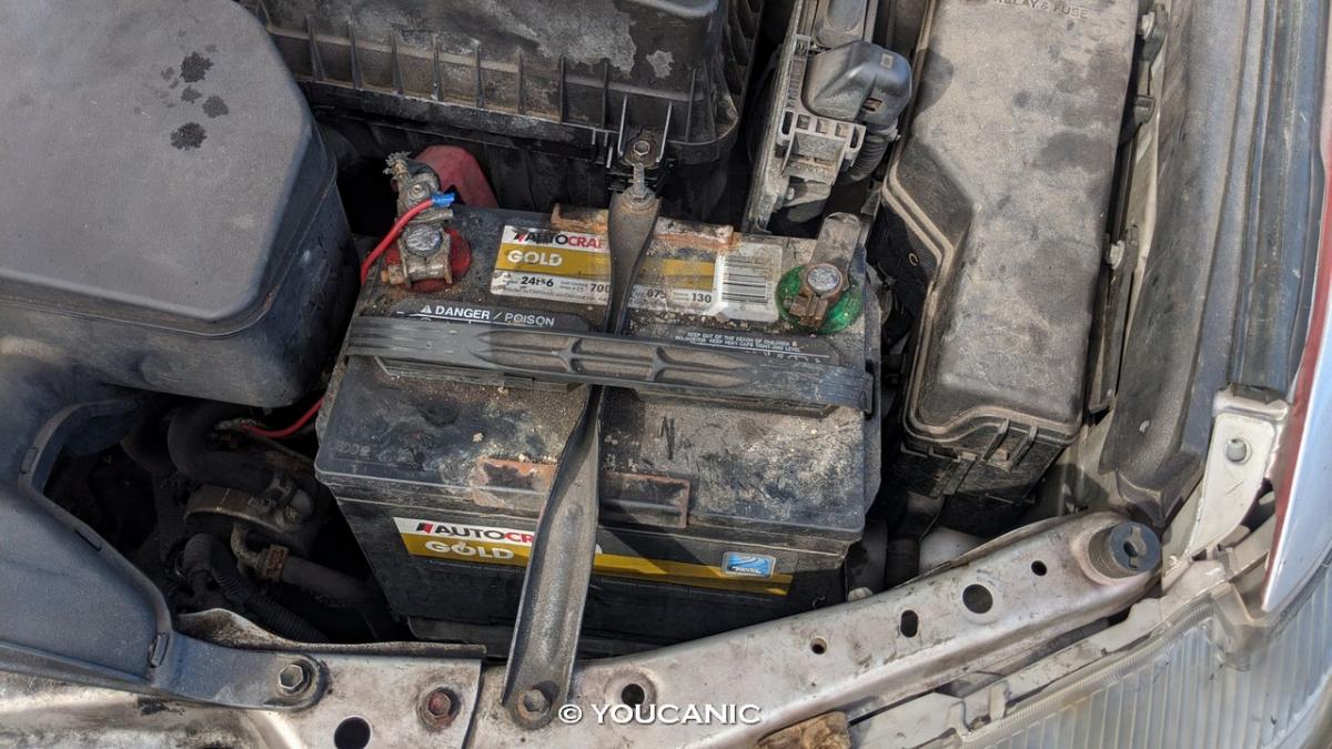 Toyota camry battery replacement