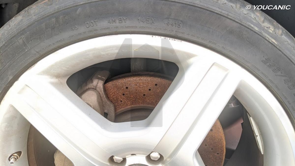 Rusted rotors while car parked during quarnatine pandemic