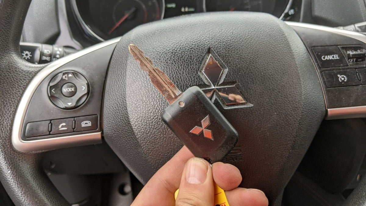 Mitsubishi won't start due to security key issues