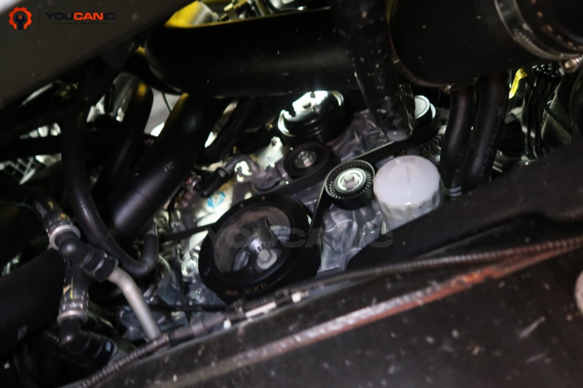 ford f150 oil filter location