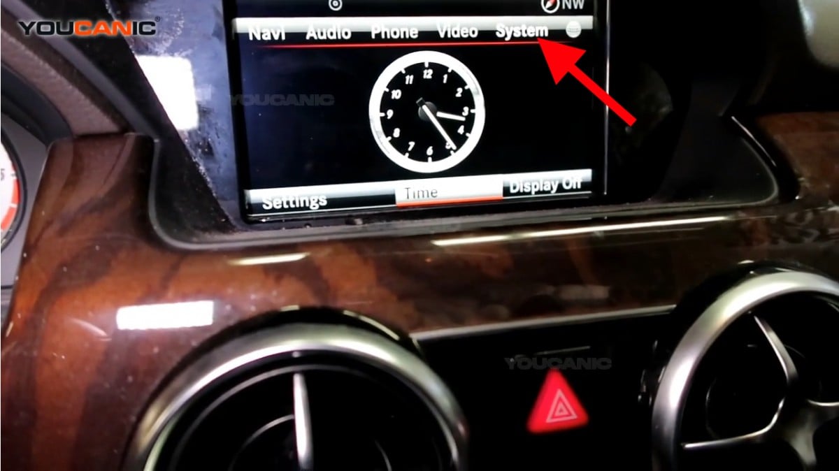 System menu on the Sat Nav of the Mercedes Benz GLK Class.