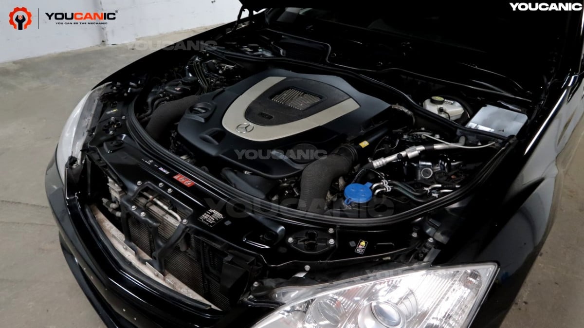 Opened hood of the 2010 Mercedes Benz S550 W221.