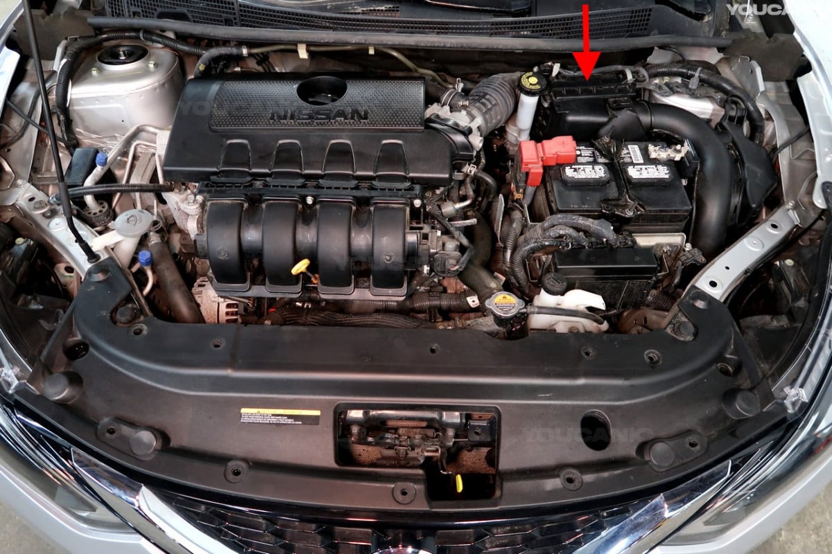 The air filter housing of the Nissan Sentra.